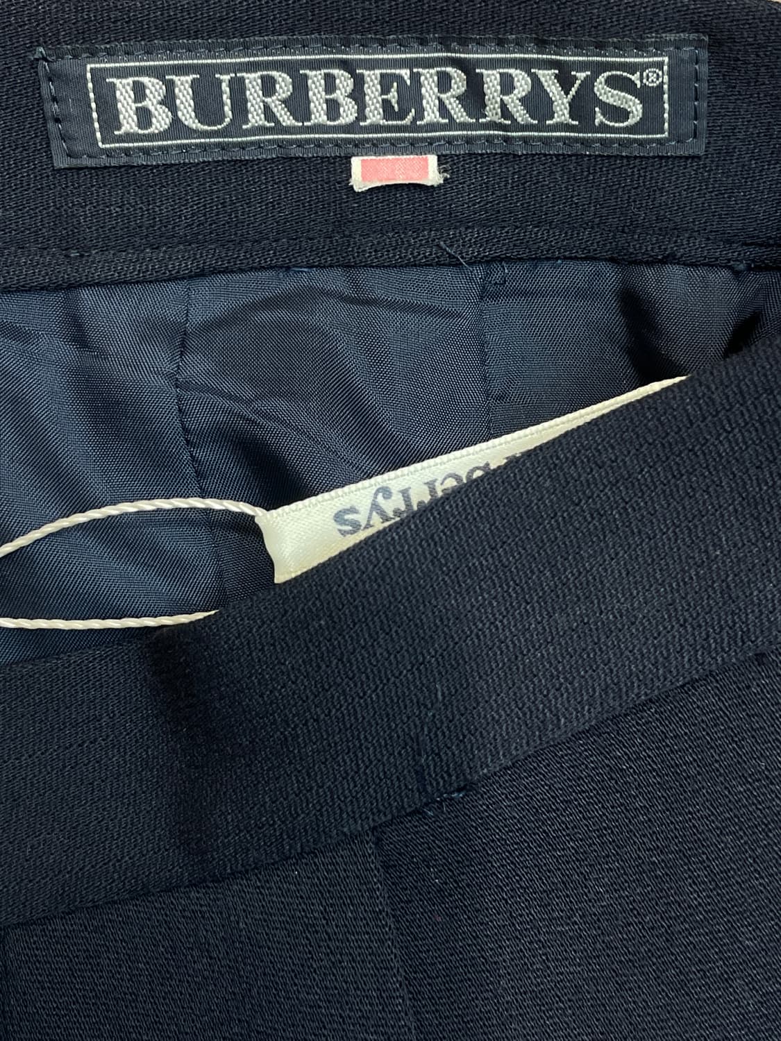 버버리 울 블렌드 미디 스커트 상품이미지7