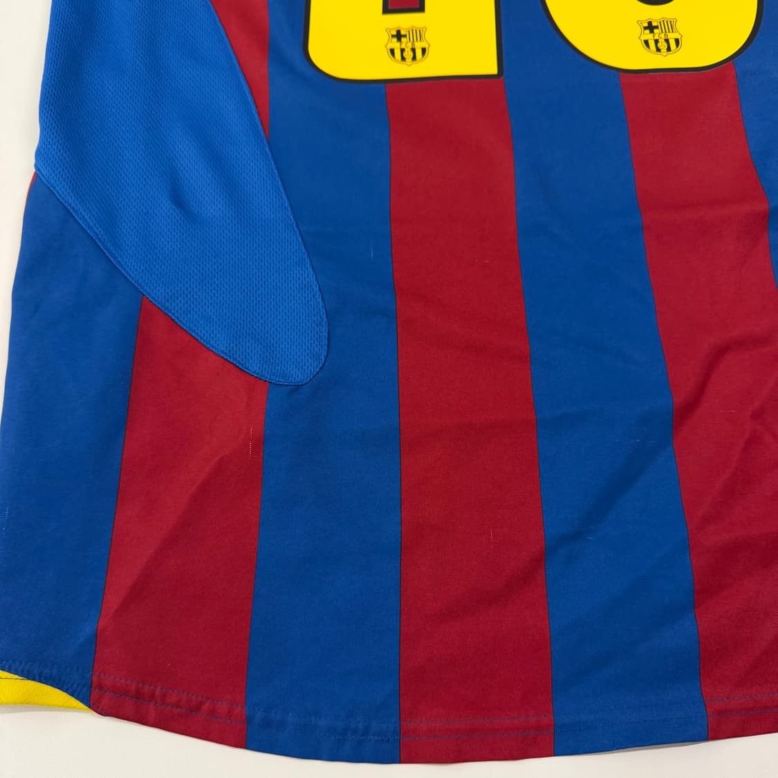 05-06 바르셀로나 홈 메시 유니포 상품이미지4