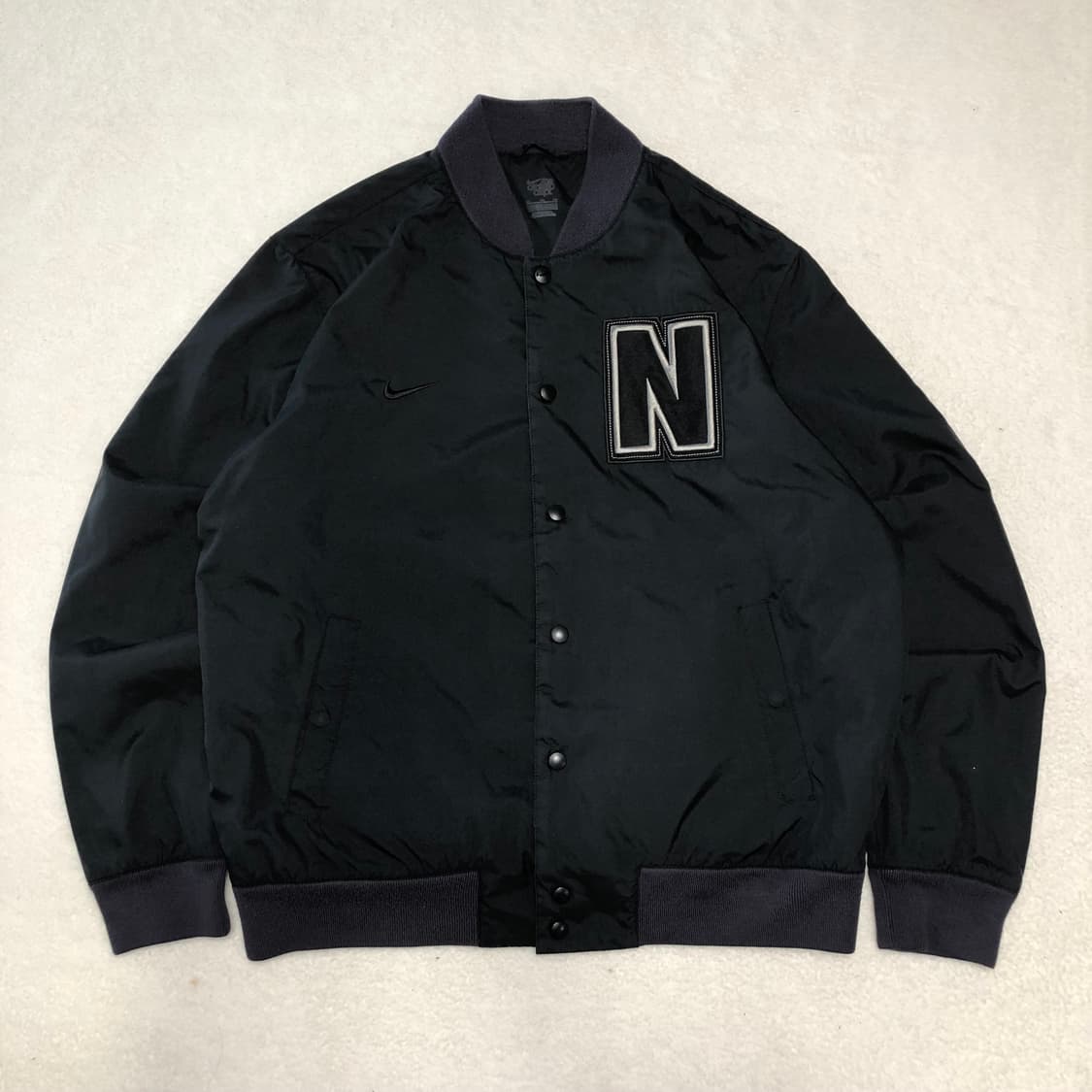 나이키 바시티 자켓 상품이미지1