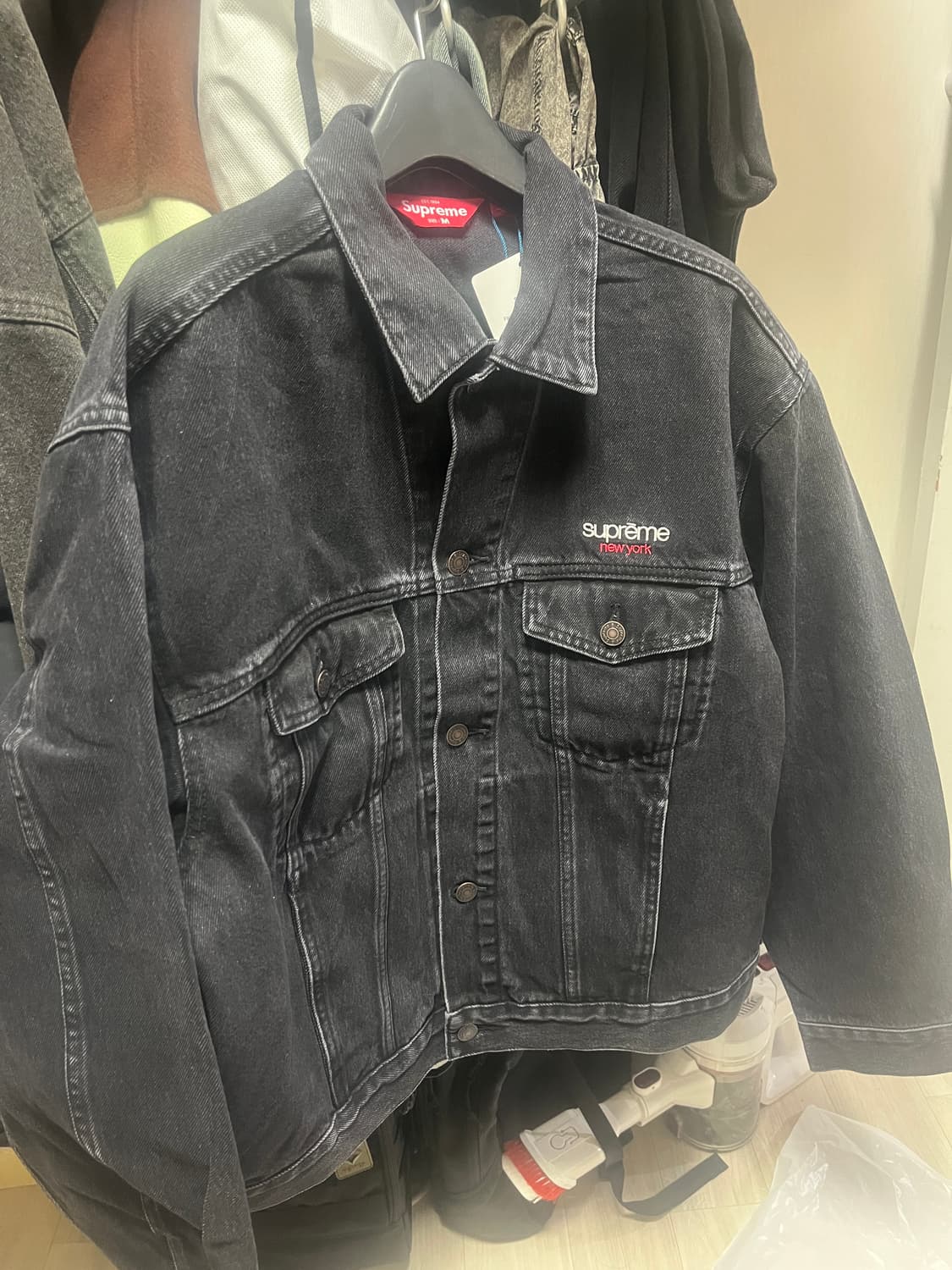 슈프림 26SS 데님 트러커 자켓 상품이미지3