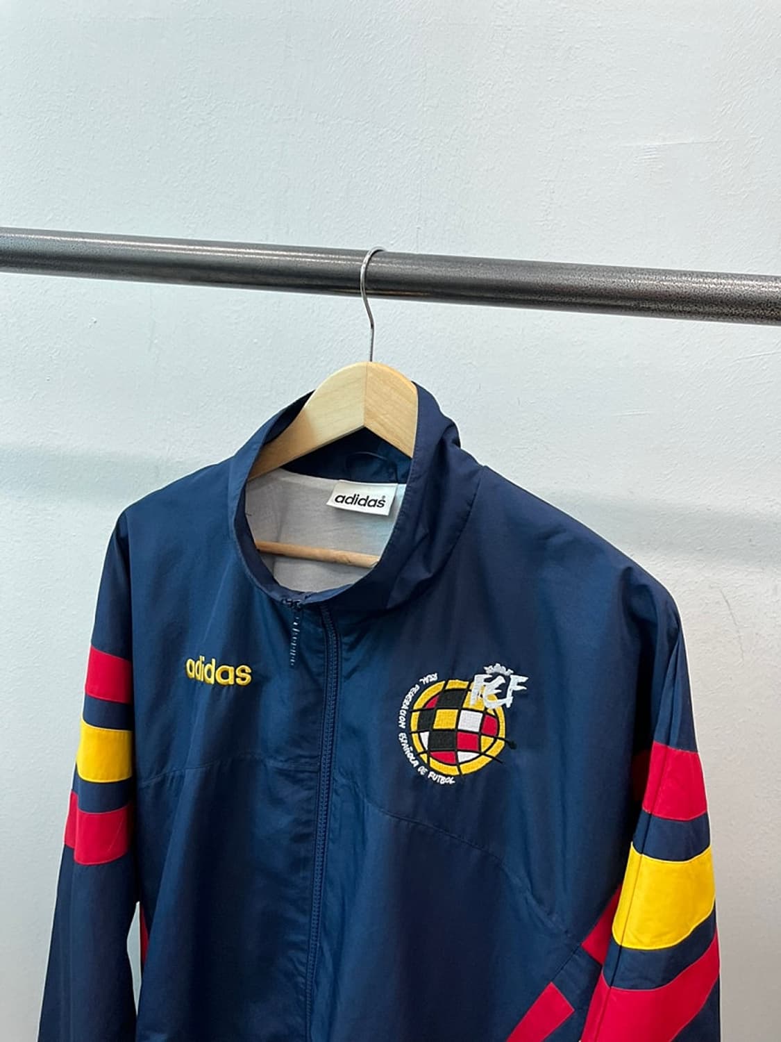 115) 아디다스 24ss 1996 스페인팀 바람막이  상품이미지3