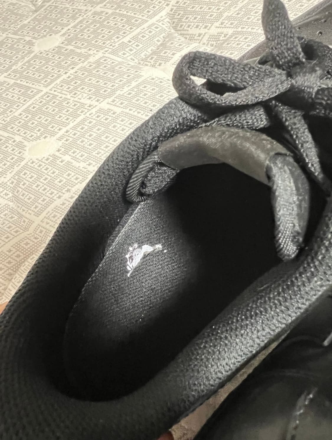 나이키 에어포스1 올블랙 상품이미지4