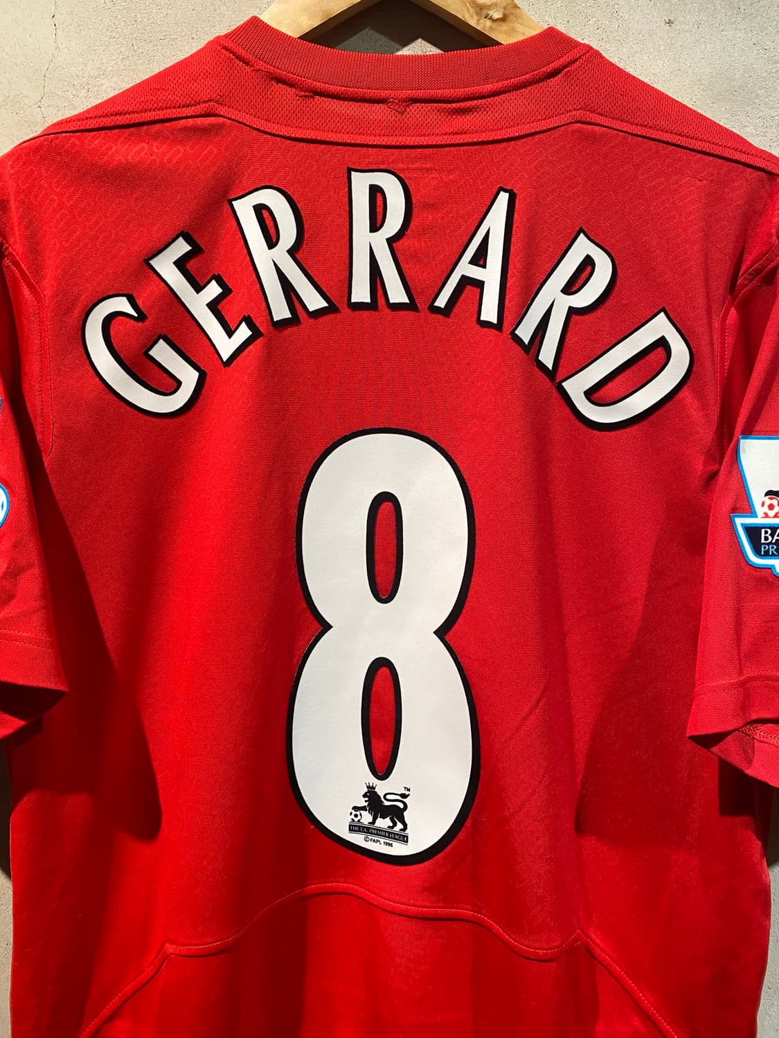 04-05 리버풀 제라드 홈 유니폼 상품이미지9