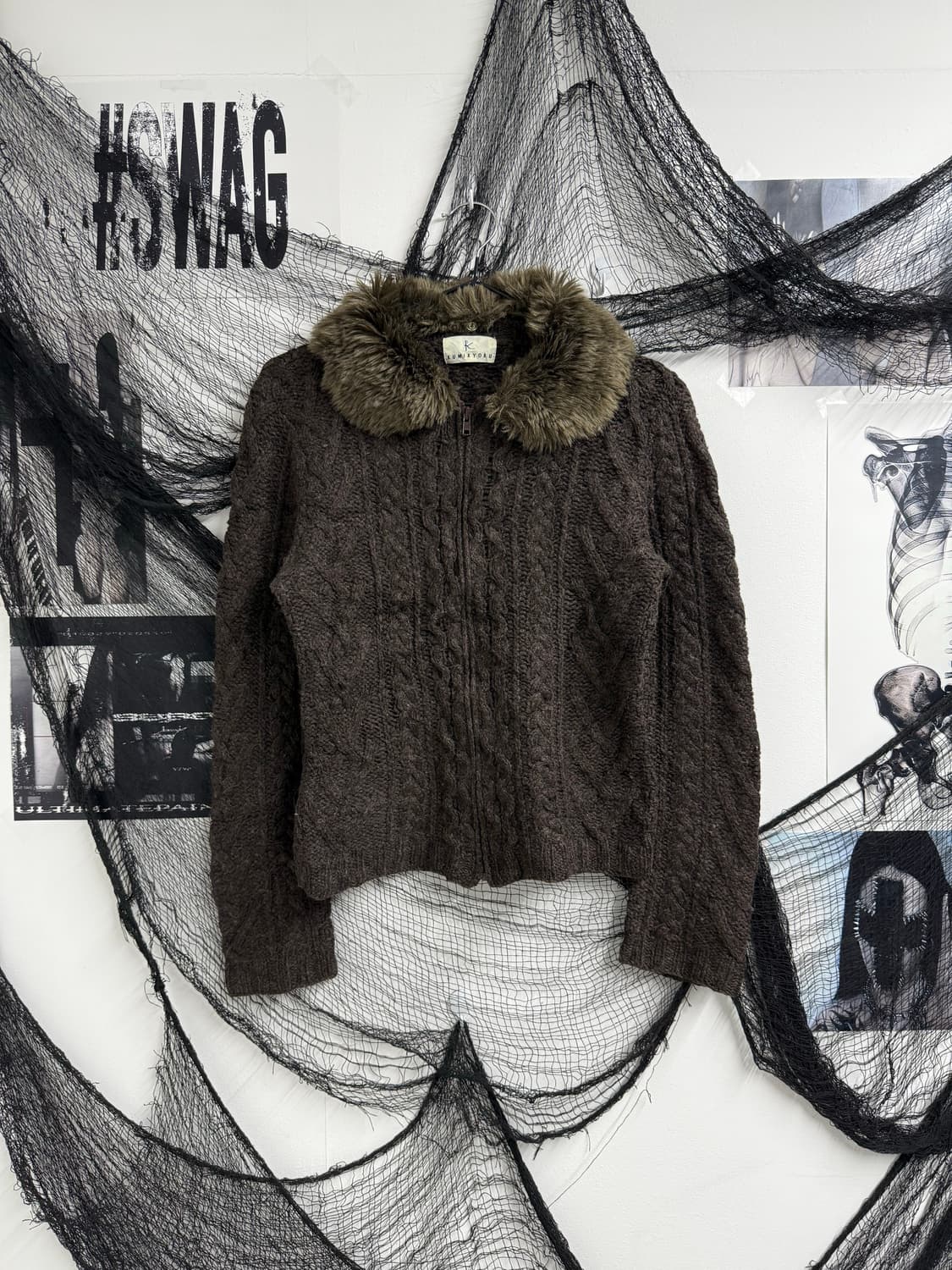 Fur detailed knit zip up 상품이미지5