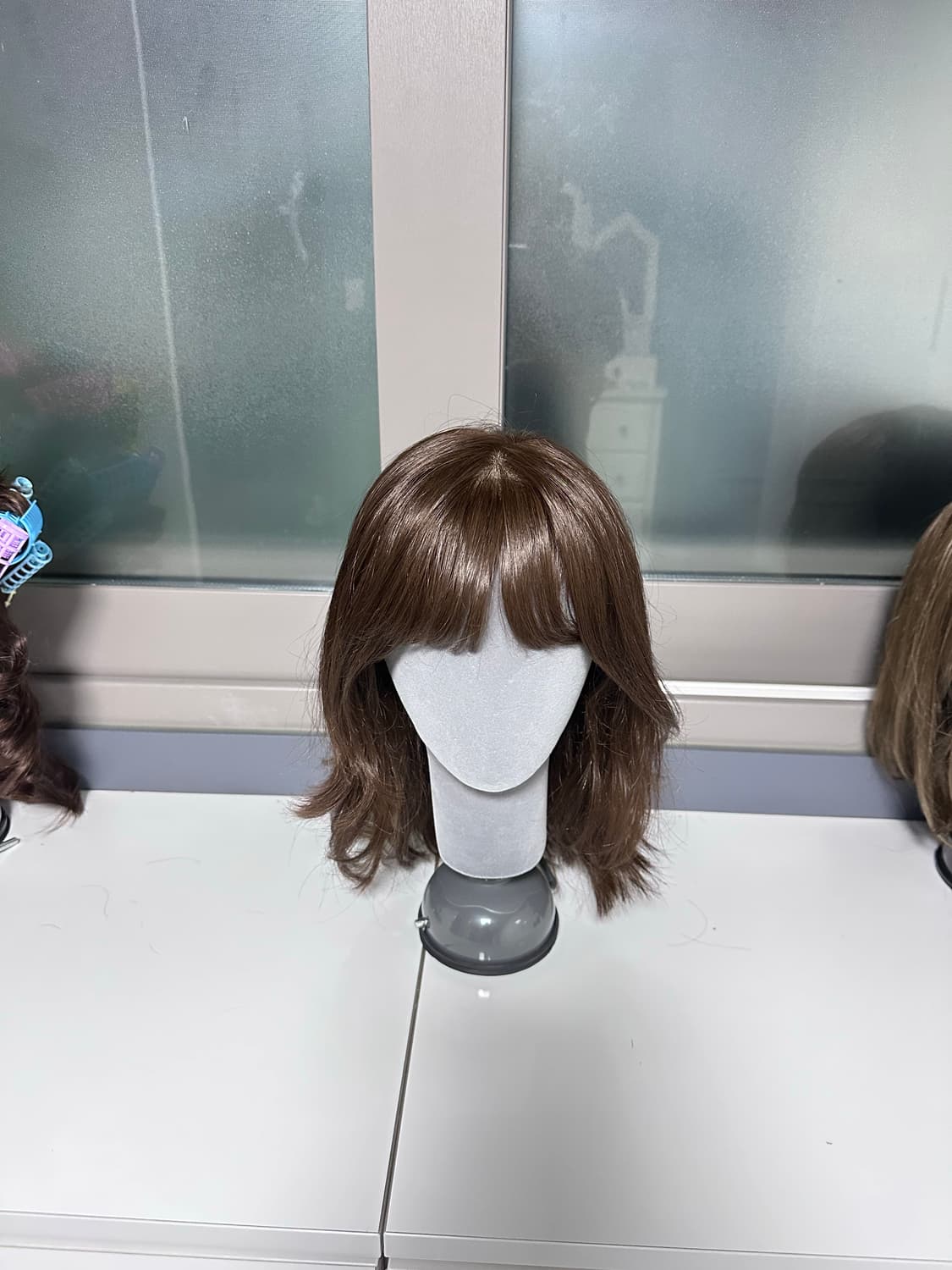 중단발 레이어드컷 인모 가발(박승철 스튜디오) 상품이미지5
