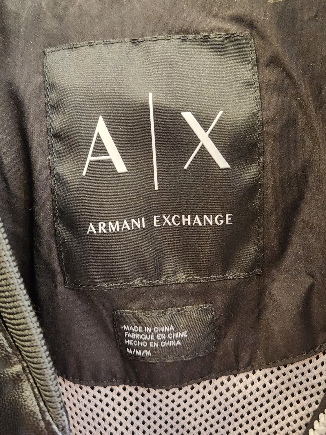 아르마니익스체인지 블랙 점퍼 상품이미지2