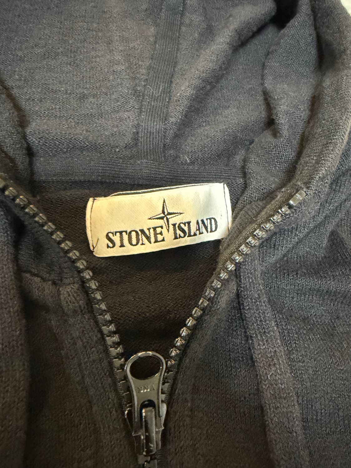 스톤아일랜드 니트집업 M 상품이미지4