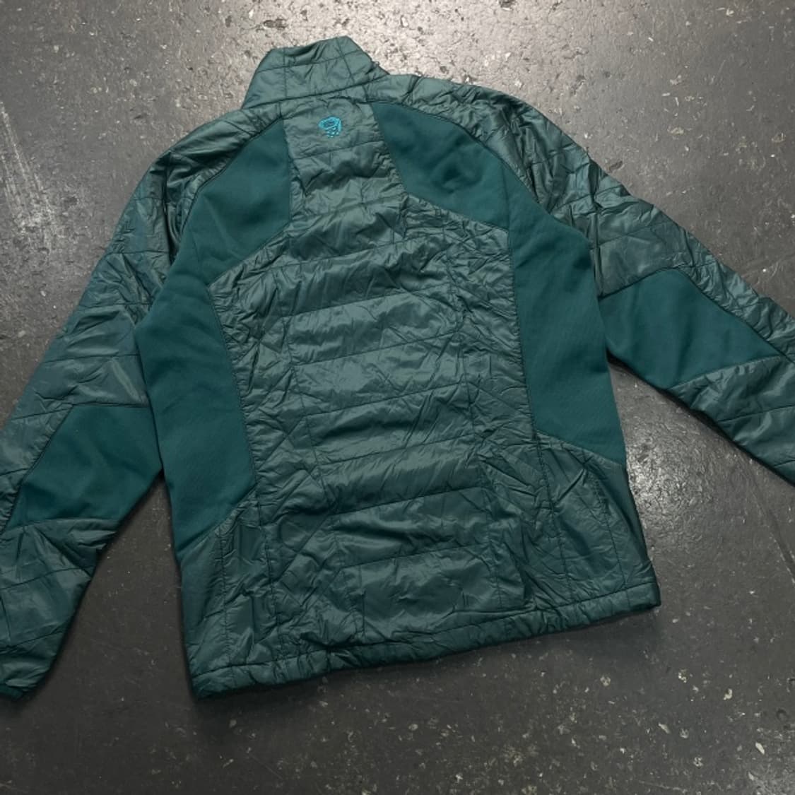 95 마운틴하드웨어 방풍 경량패딩  상품이미지6