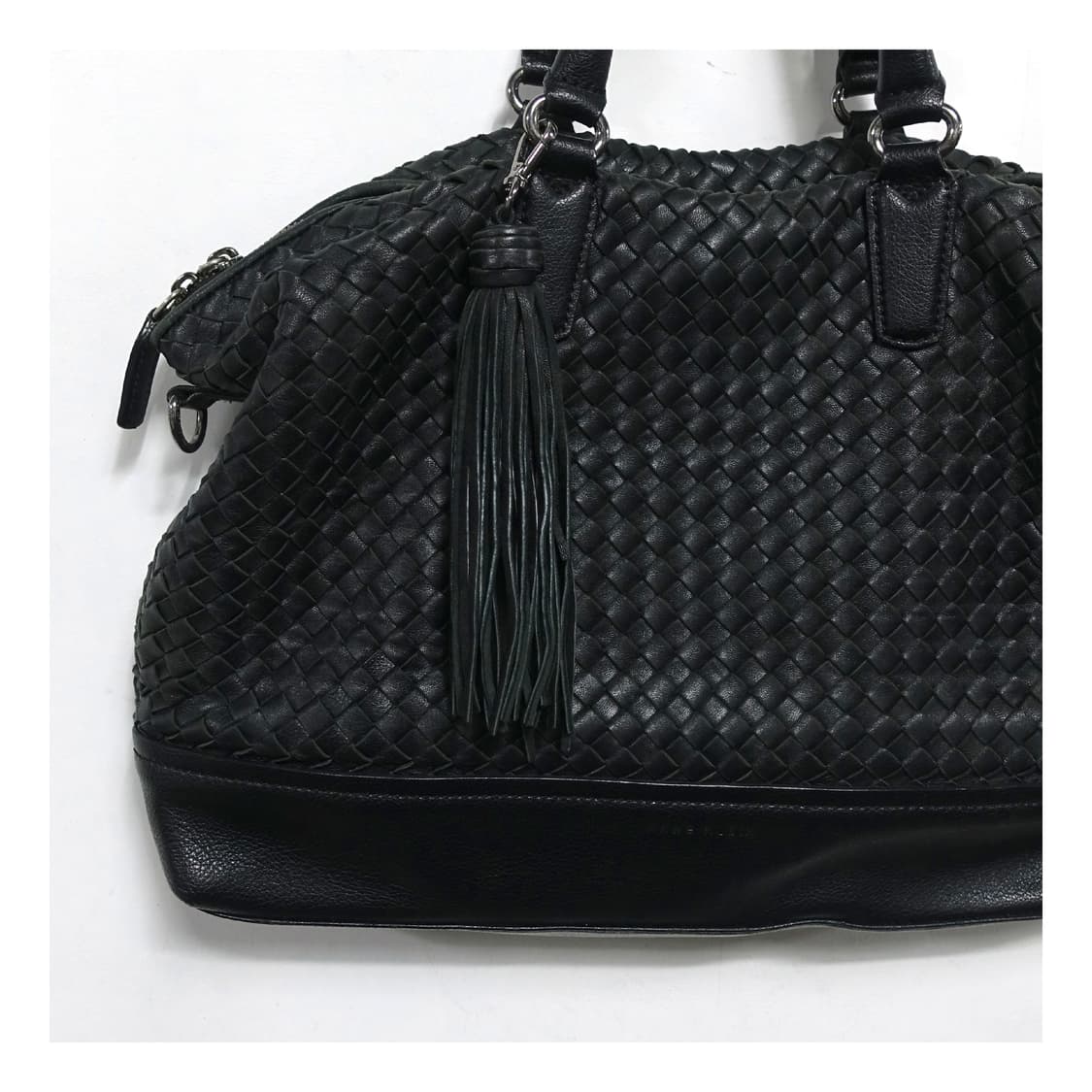 ANNE KLEIN 앤클라인 레더 위빙 빅 숄더 토트백  상품이미지5