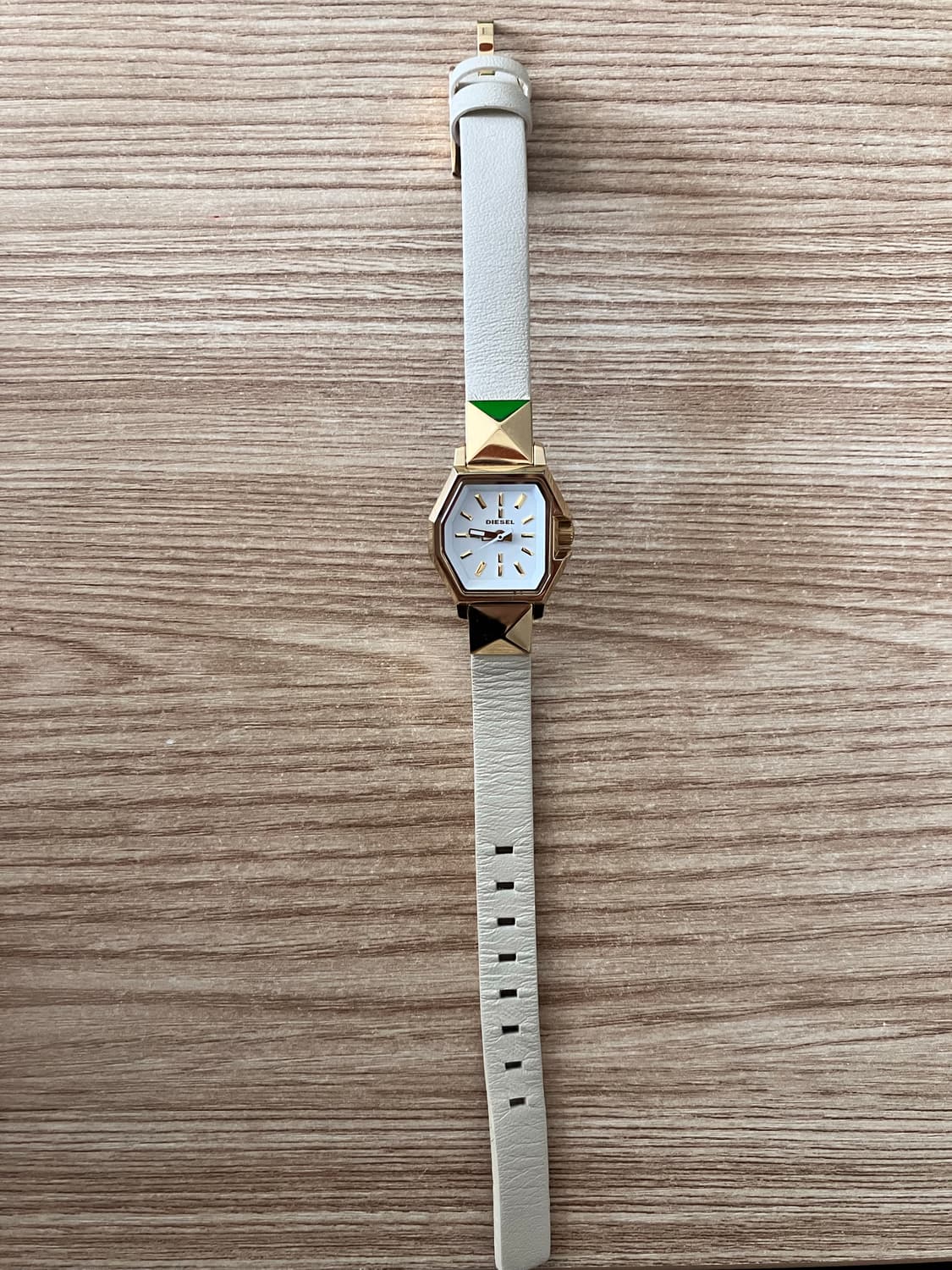 디젤 DZ5353 여성 시계 골드 베이지 상품이미지3
