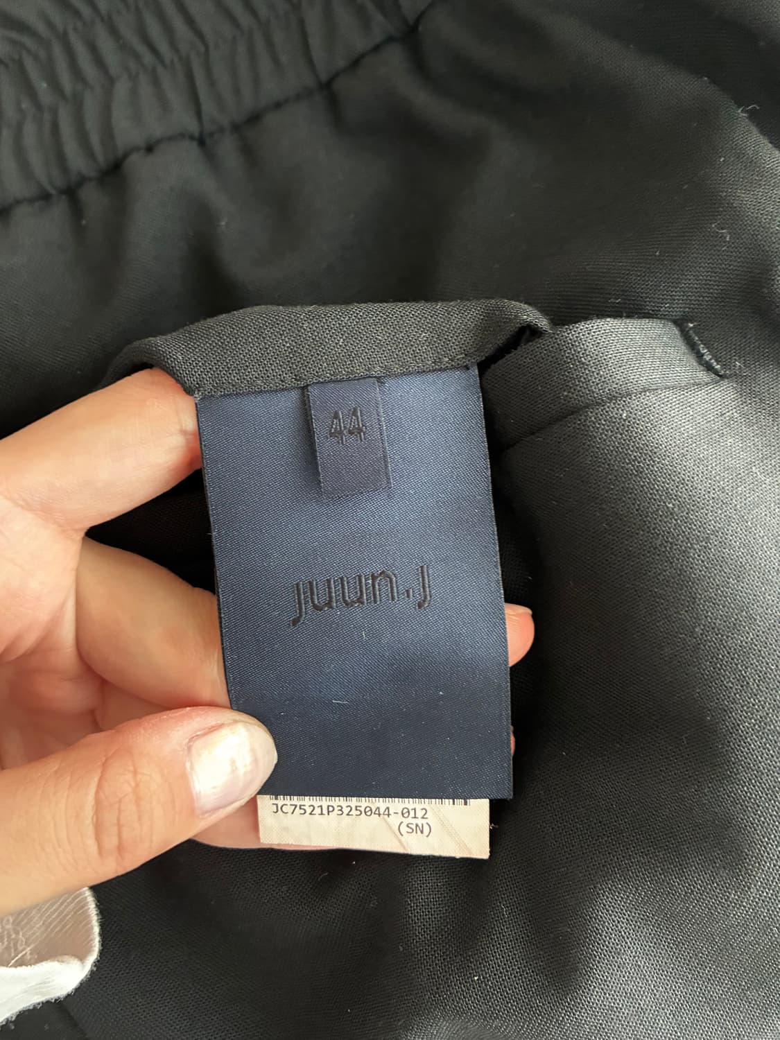 44) 준지 Juun.J 밴딩 슬랙스 팬츠 블랙 상품이미지5