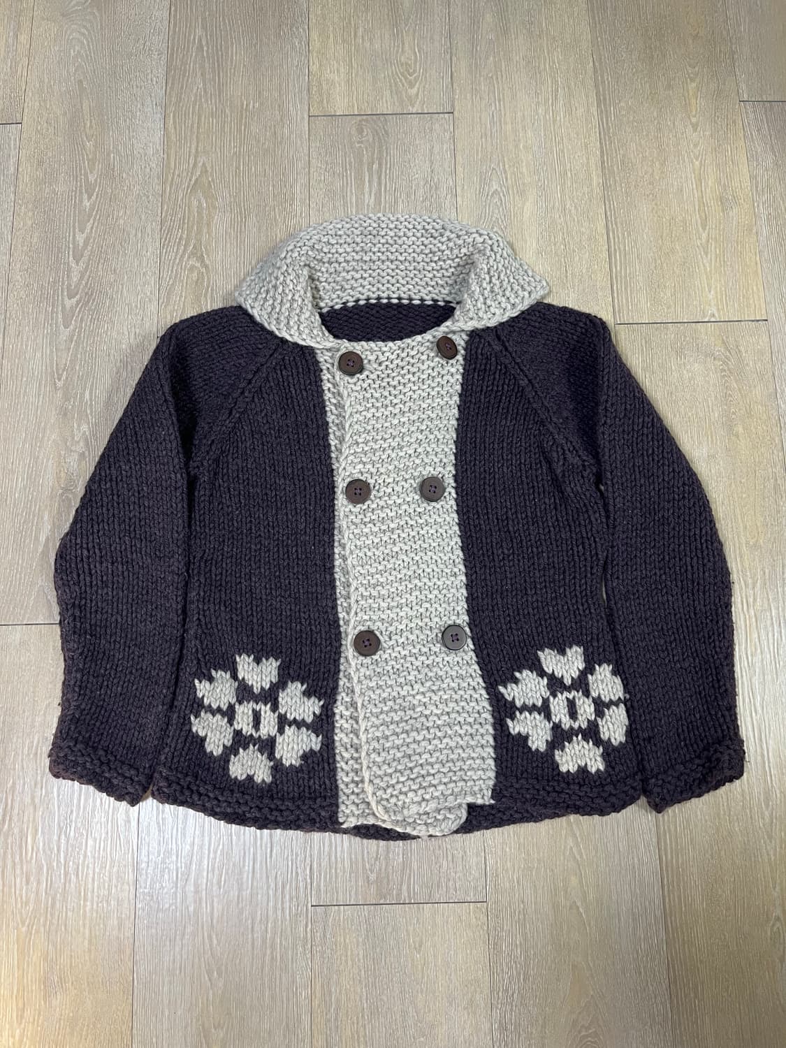 단추 포인트 보라색 가디건 상품이미지1