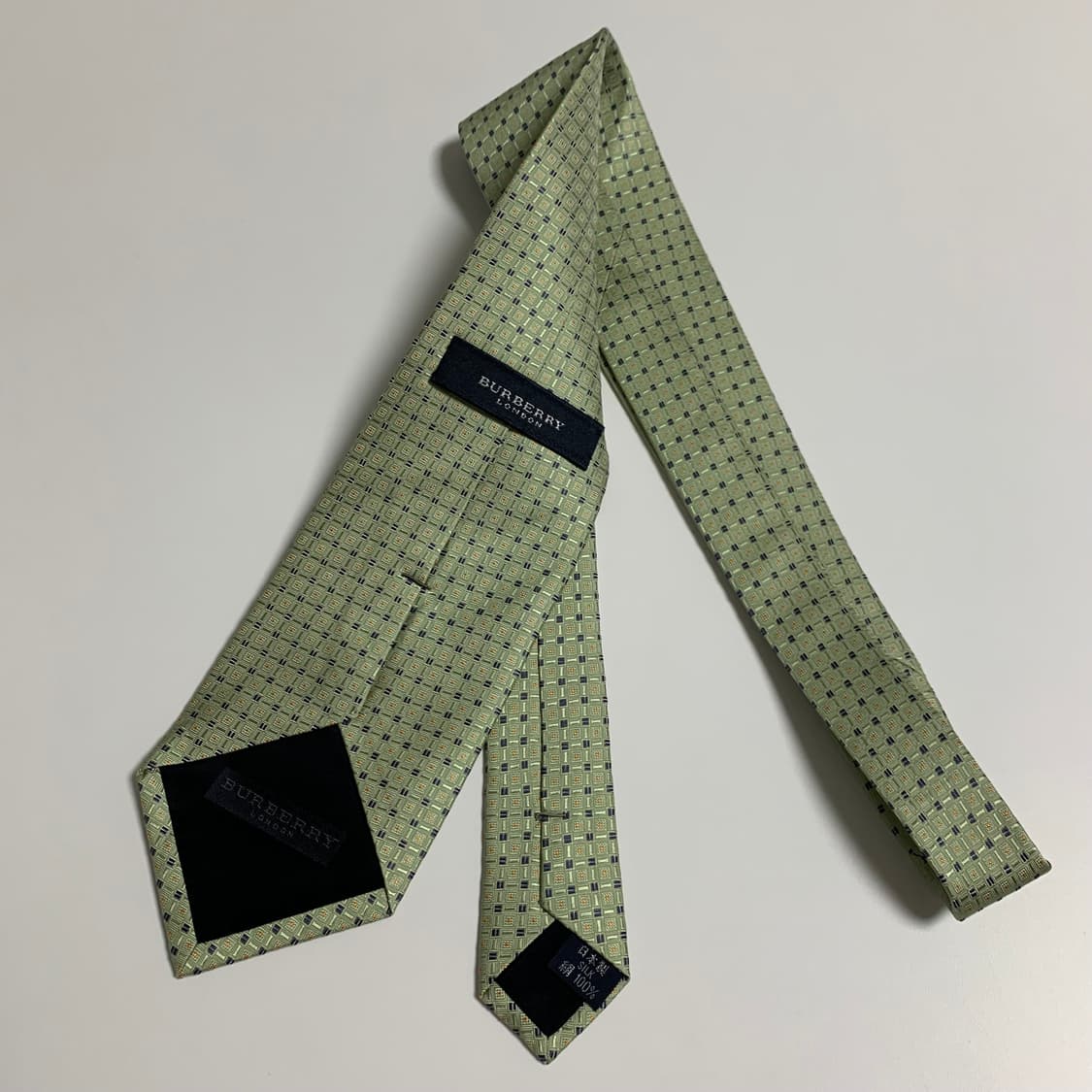 버버리(BURBERRY) 100실크 명품넥타이 새상품급 S등급 9.3cm 상품이미지9