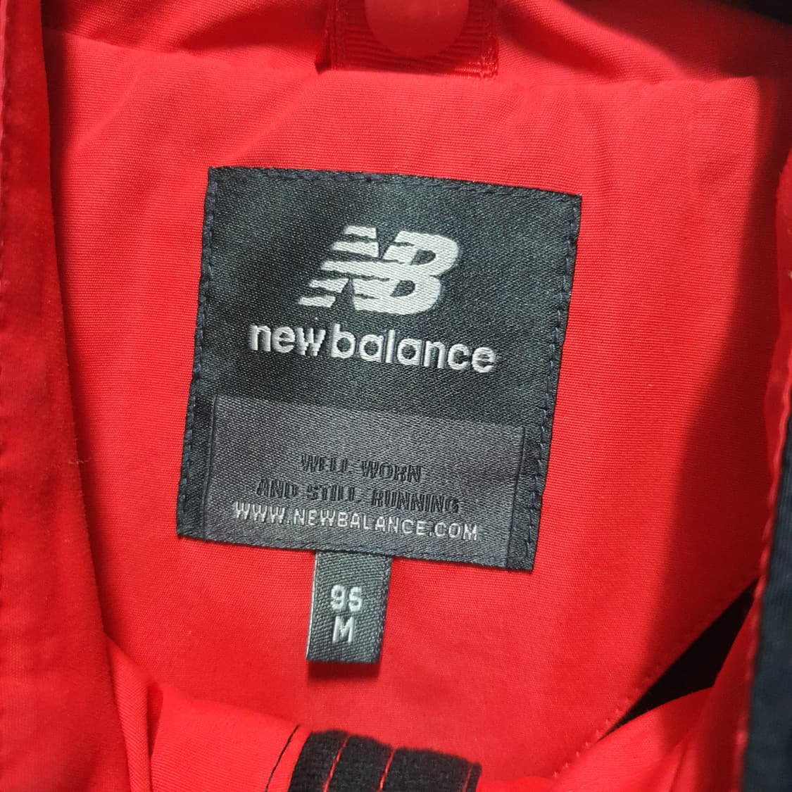 뉴발란스 웰원 바람막이 점퍼  상품이미지4