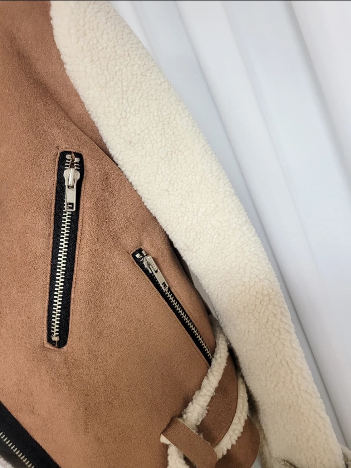 브라운 겨울 배색 무스탕 상품이미지6