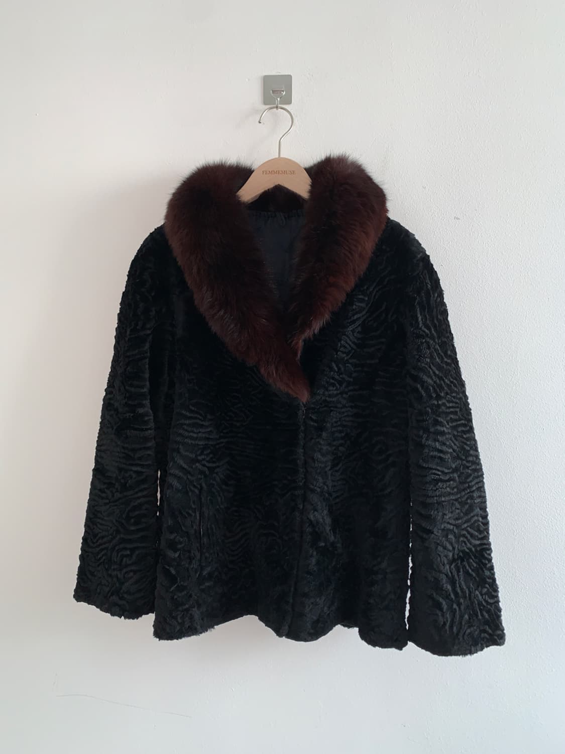 Oriental pattern fur jacket 상품이미지1