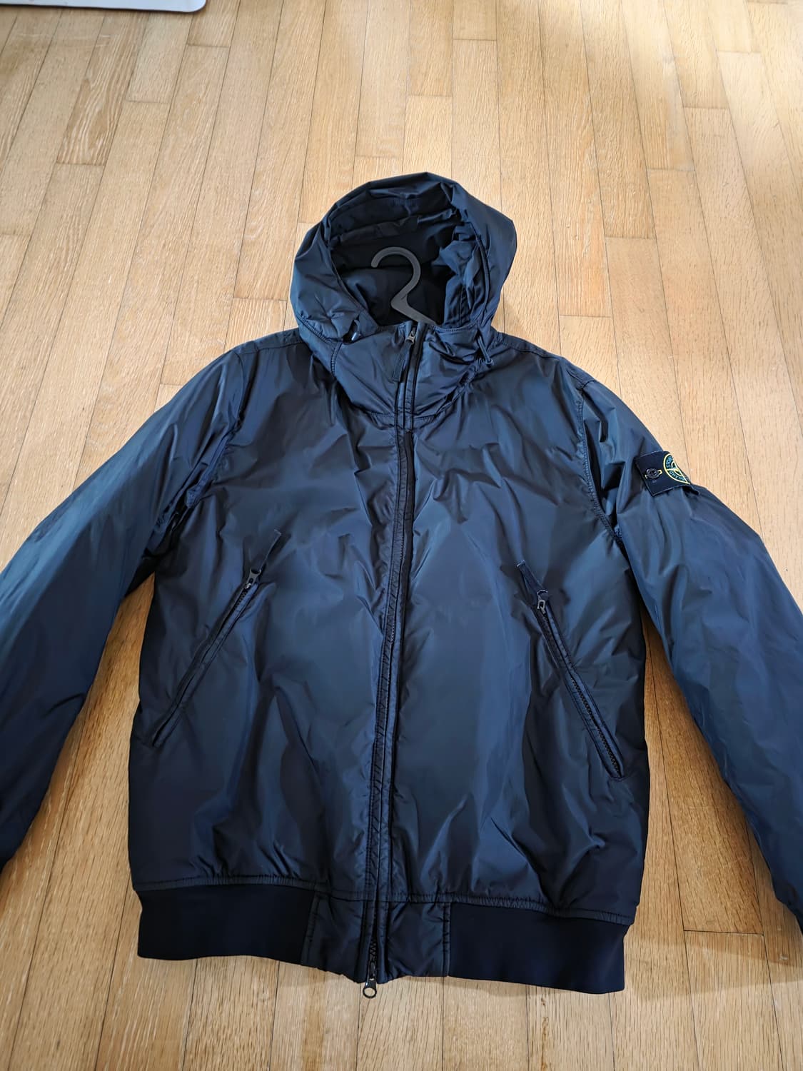 24FW 스톤아일랜드 크링클랩스 L 상품이미지2