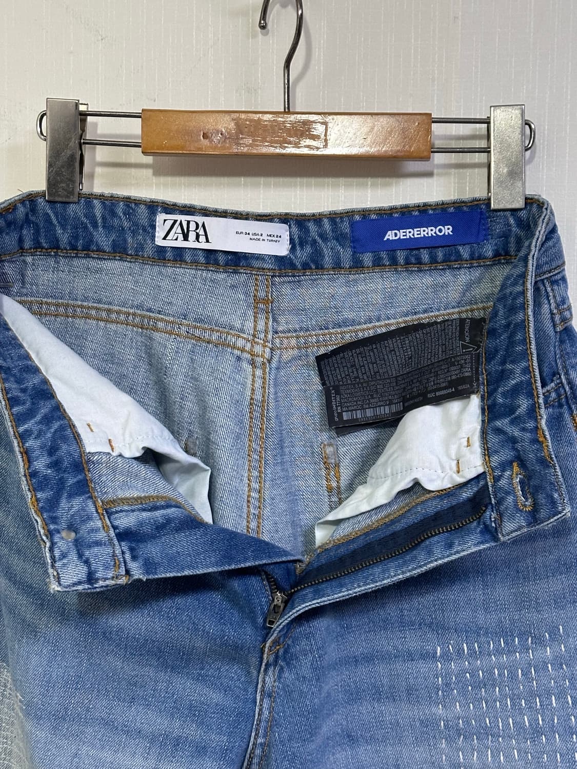 자라 아더에러 패치워크 워싱 데님 진 / 34/29-30“ 상품이미지7