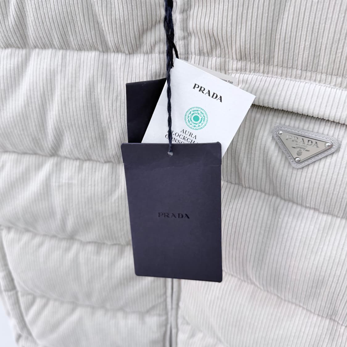 [미사용/52] 프라다 코듀로이 조끼 패딩 초크 화이트 상품이미지7