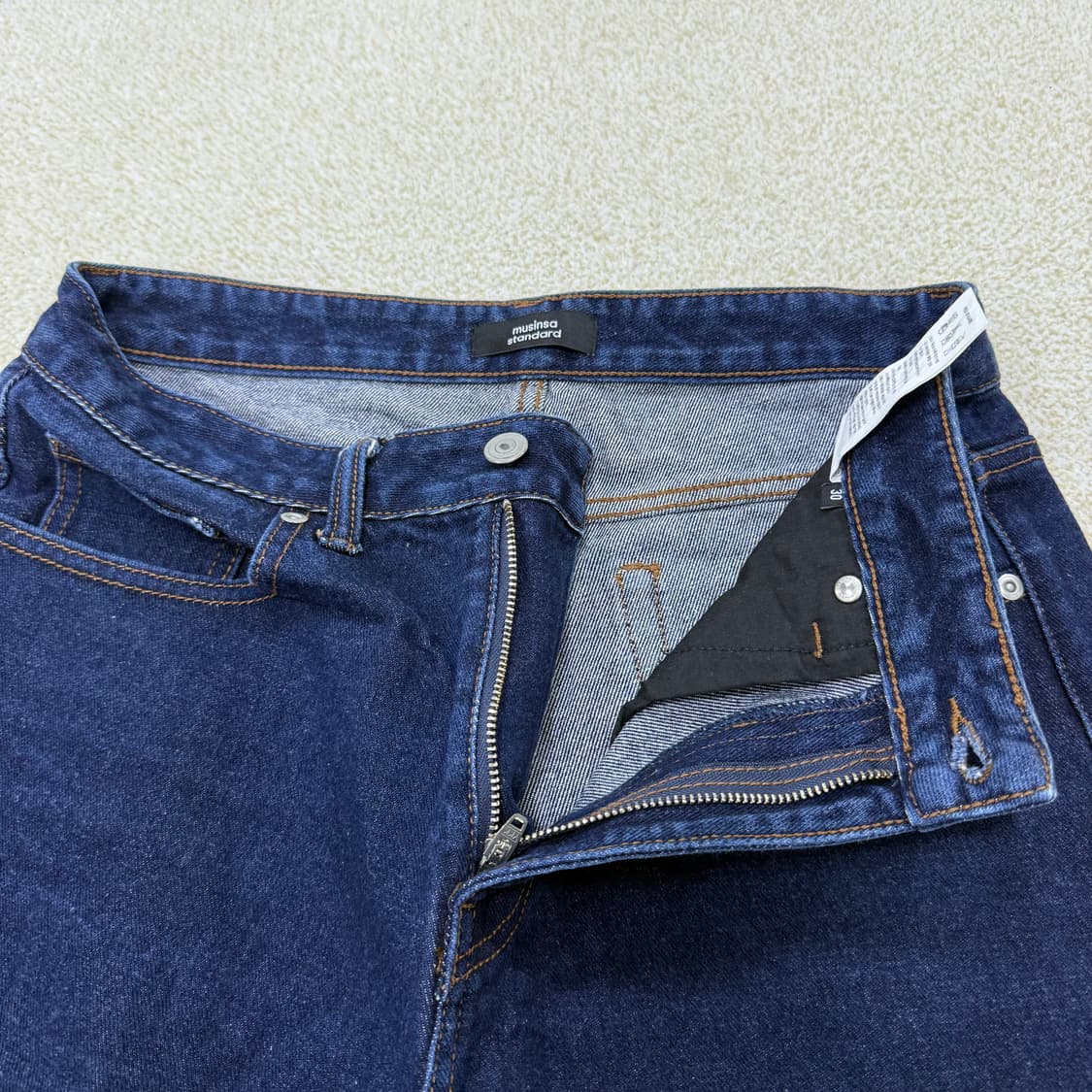 [30] 무신사스탠다드 딥 인디고 세미와이드 데님팬츠 0108T1 상품이미지3