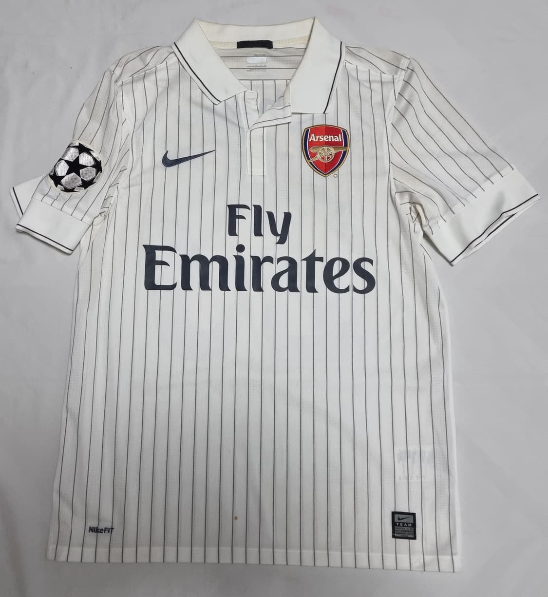 아스날 원정 아르샤빈 유니폼 팝니다  상품이미지1