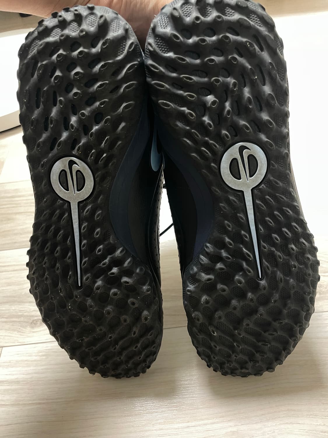 나이키 티엠포 풋살화 250 상품이미지3