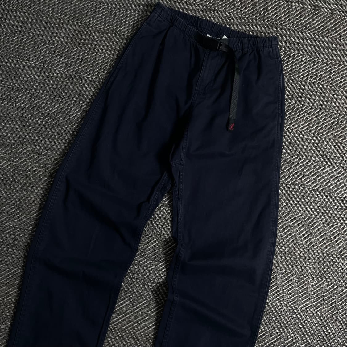 그라미치 벨티드 디테일 아메카지 치노 팬츠y 3512 상품이미지1