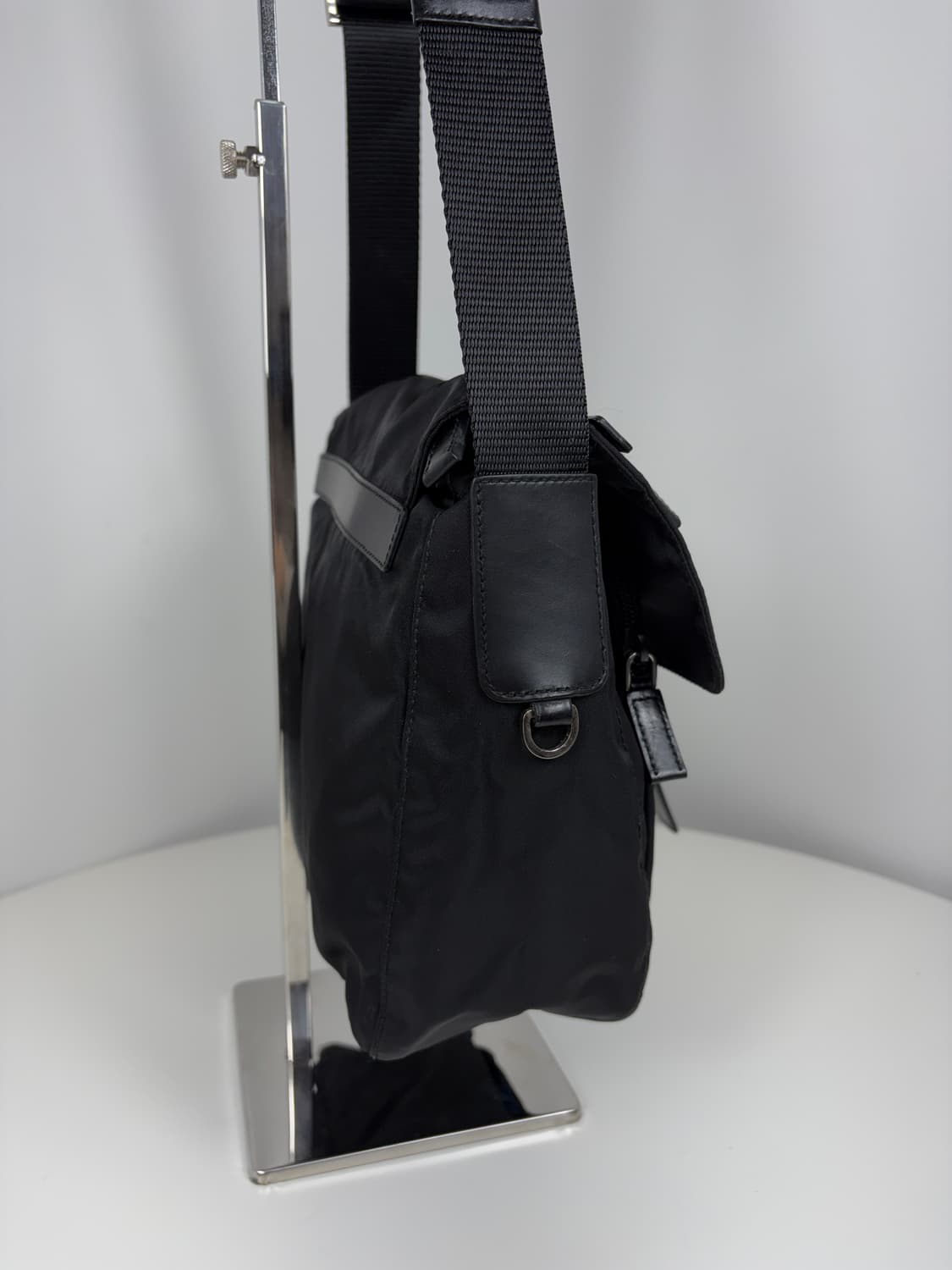 프라다 나일론 크로스백 메신저백 상품이미지4