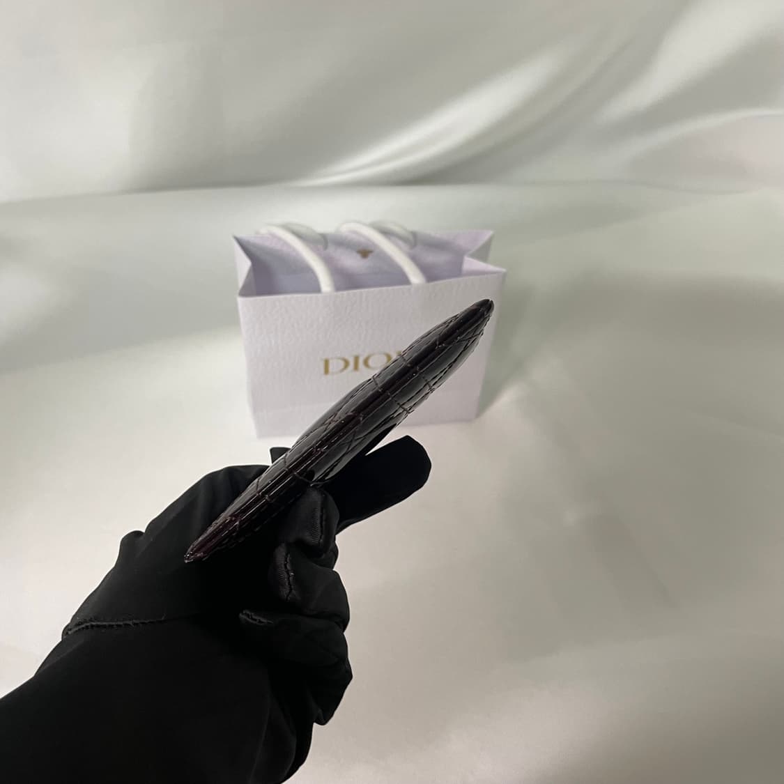 디올 레이디 페이던트 카드지갑 버건디 S급 상품이미지6