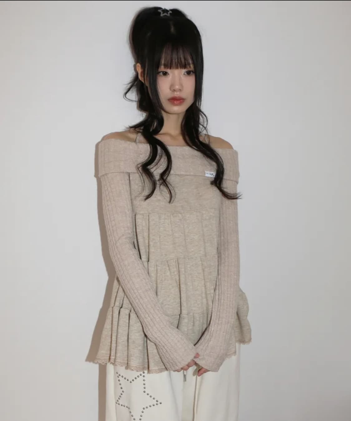 노피셜 노피스 캉캉 오프숄더탑 (베이지) 상품이미지2