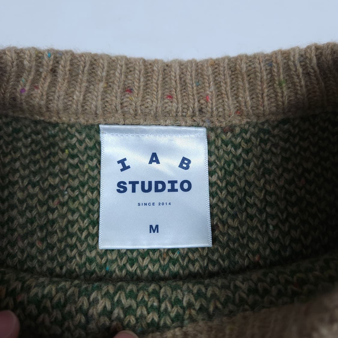 아이앱스튜디오 x 새들러하우스 니트 상품이미지5