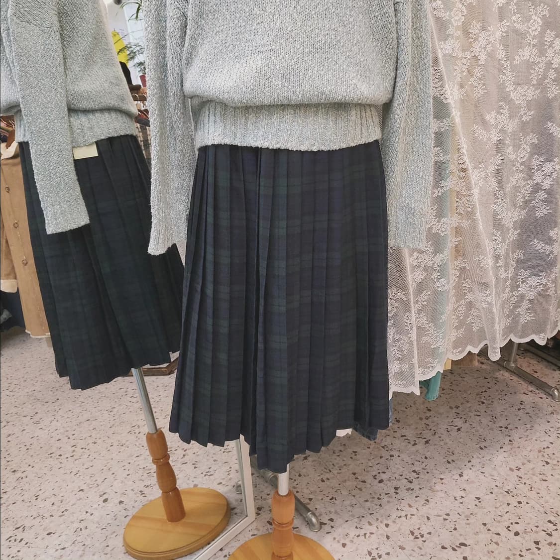 어스뮤직 체크 플리츠 밴딩스커트 상품이미지8