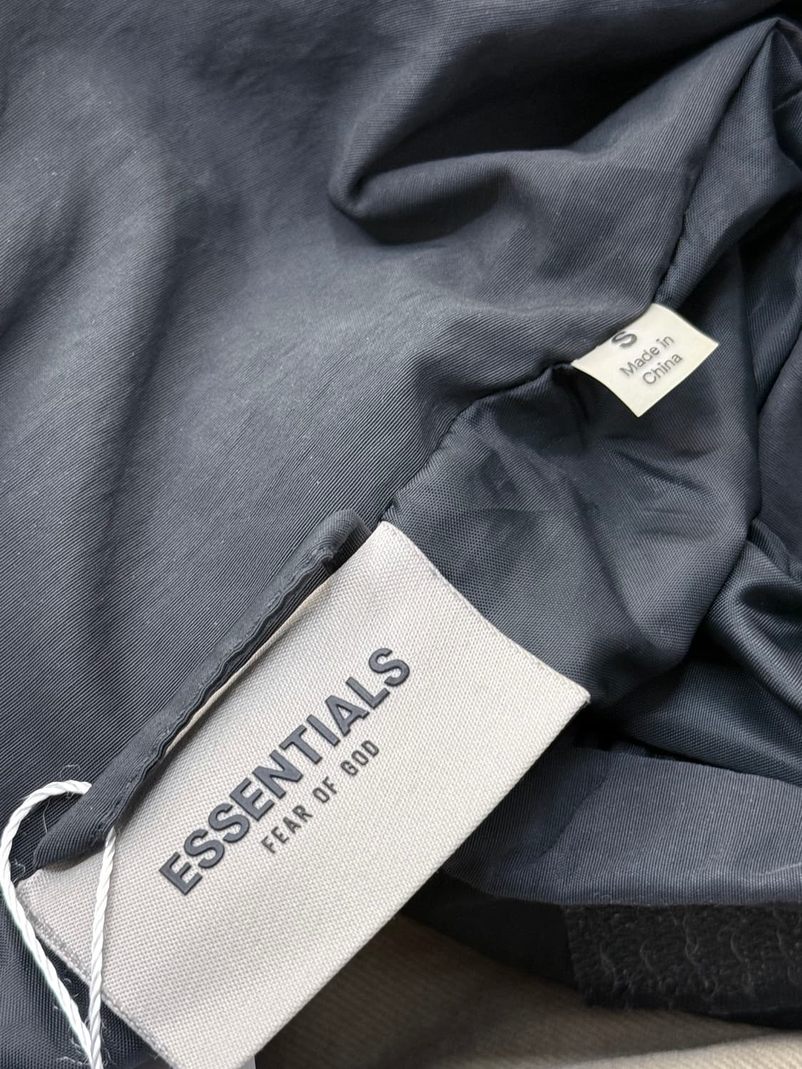 에센셜 패딩 상품이미지3