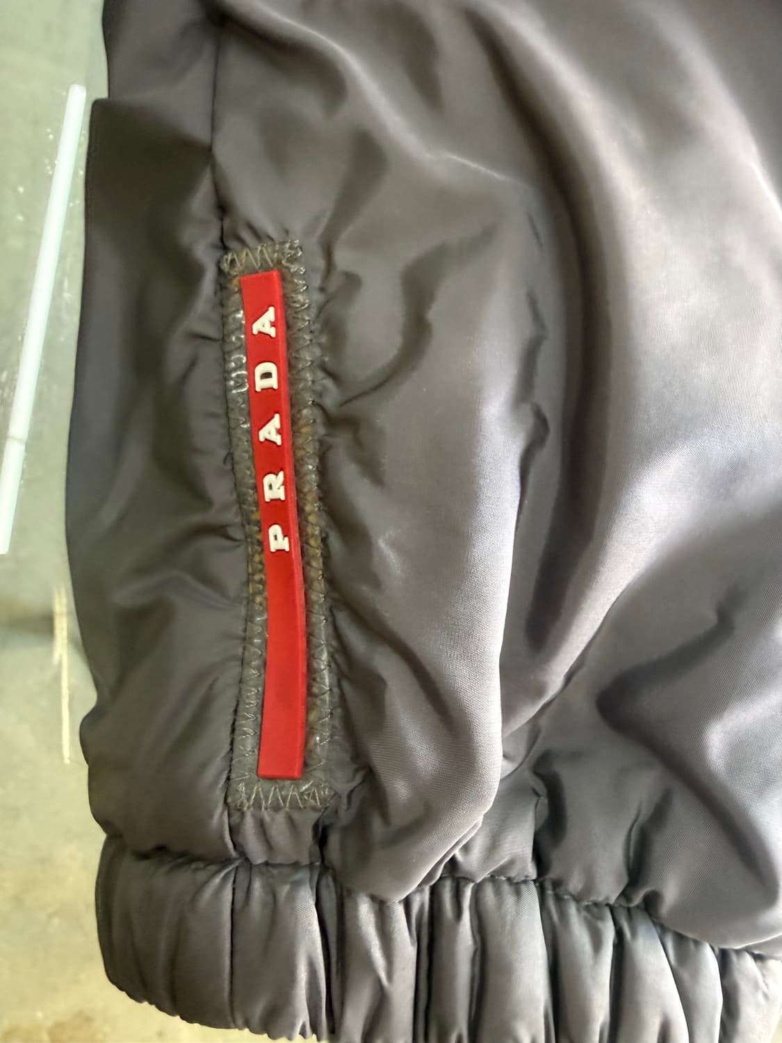 프라다 리버시블 패딩 상품이미지3