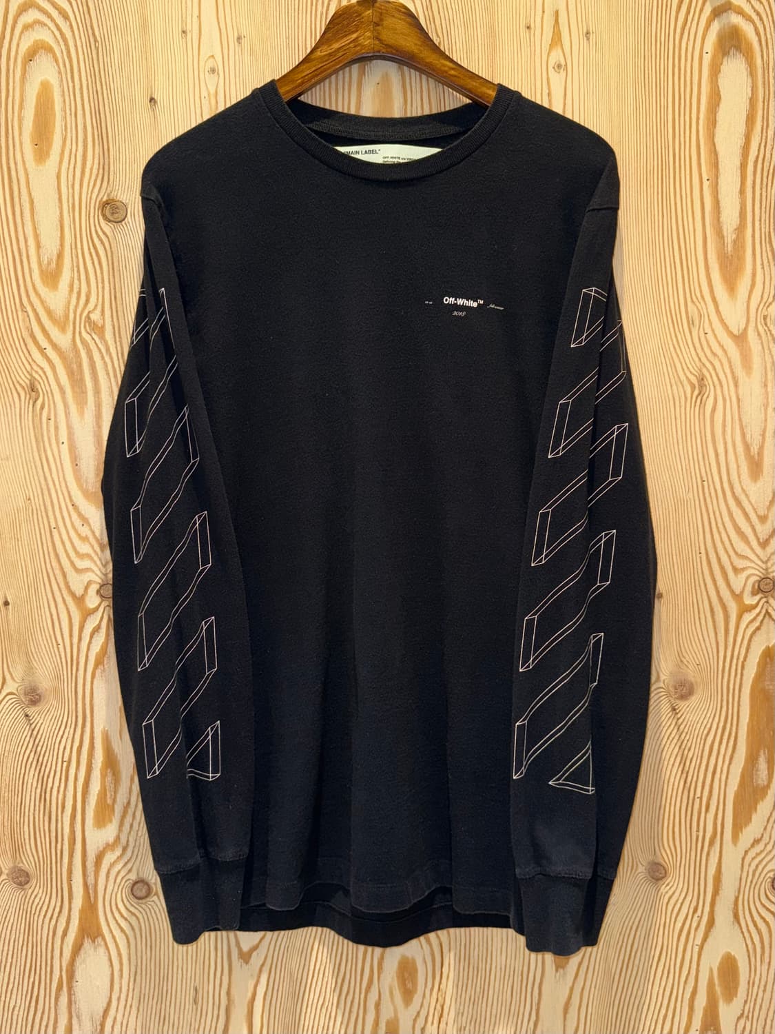 오프화이트 3d라인 애로우 맨투맨  상품이미지1