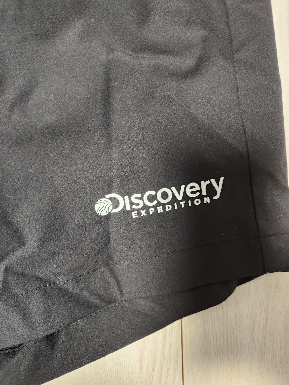 새상품급) 디스커버리 남성 풀집업 래쉬가드 상하의 세트 사이즈95 m

 상품이미지8