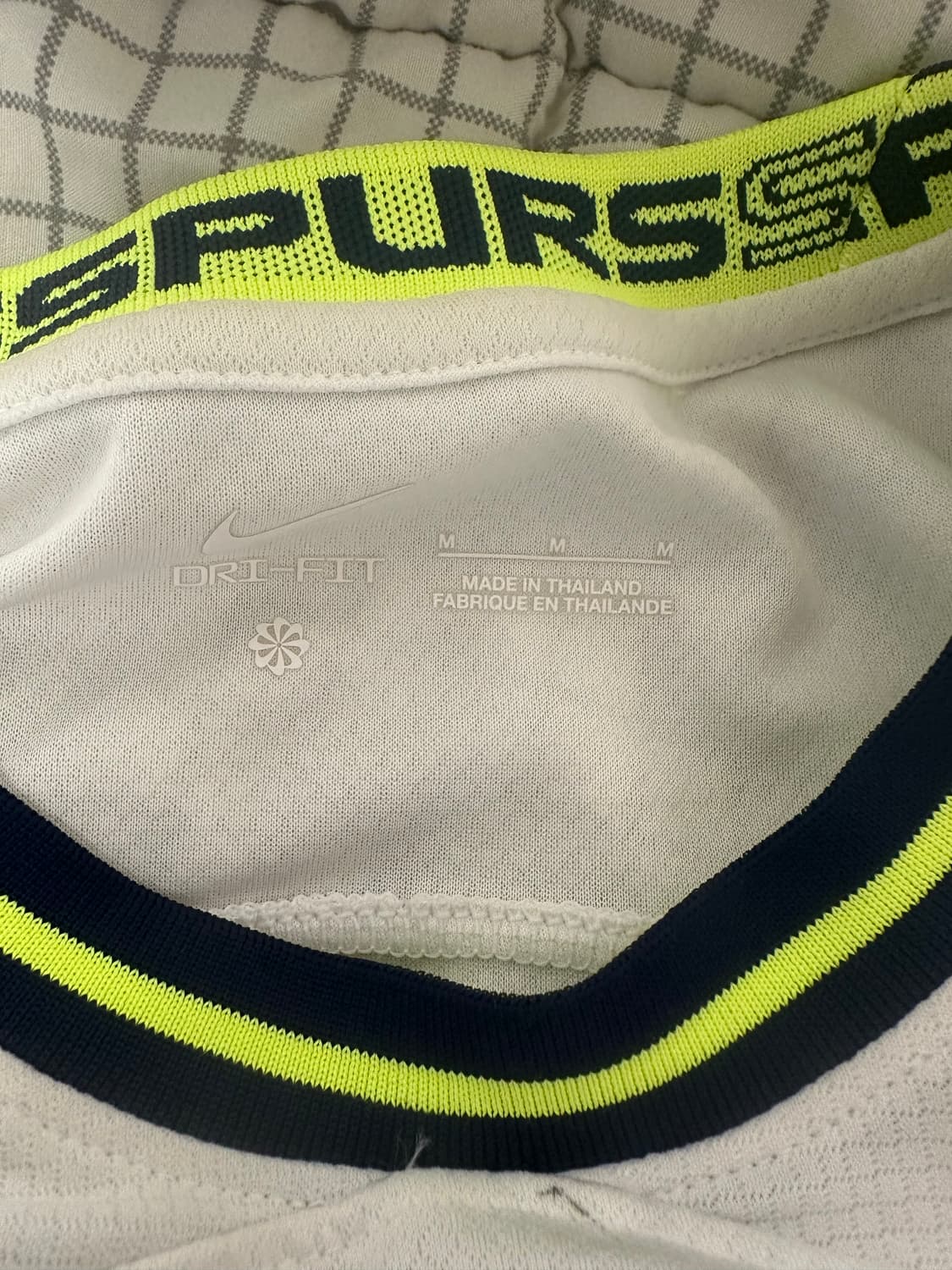 22-23 토트넘 홈 유니폼 손흥민 마킹 상품이미지4