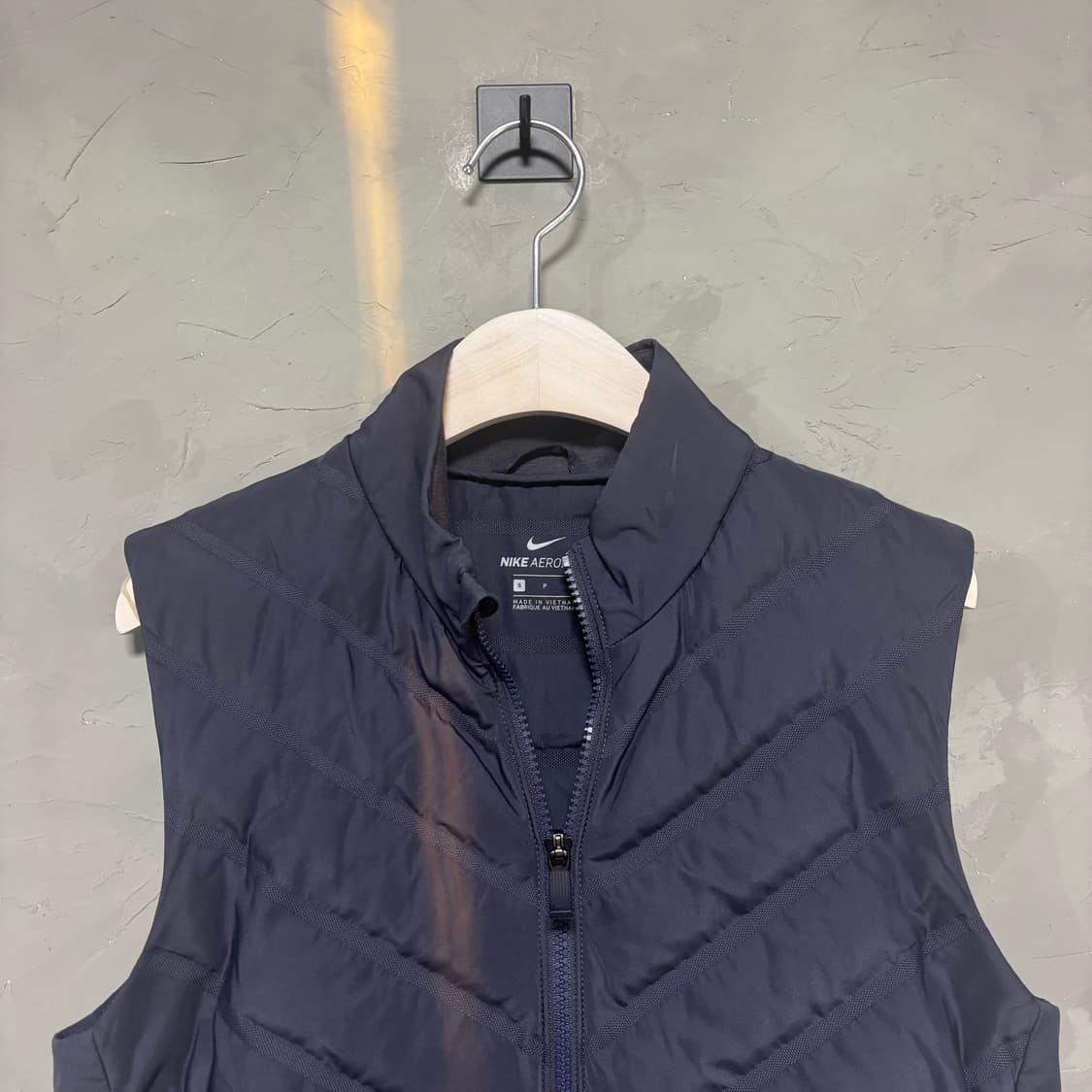 나이키 러닝 에어로로프트 베스트 상품이미지2