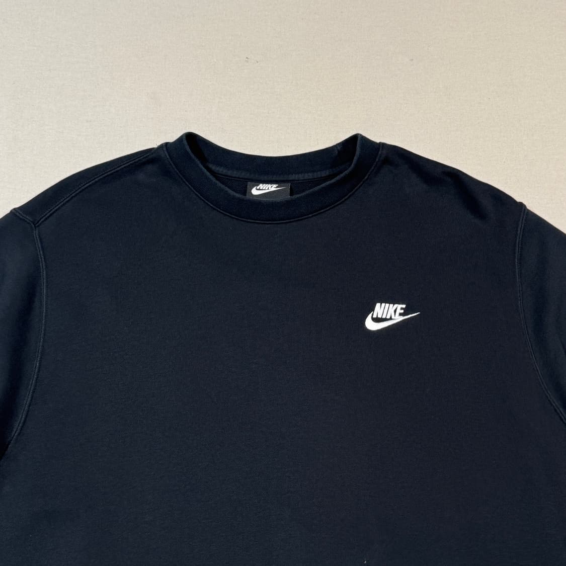 XL) 나이키 스우시 맨투맨 블랙 상품이미지3