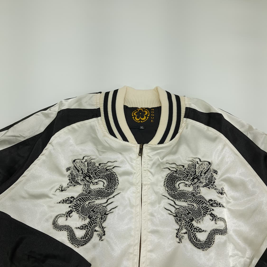 CN461 XL ROGUE 블랙 네츄럴화이트 용사냥꾼 스카잔 자켓 상품이미지3