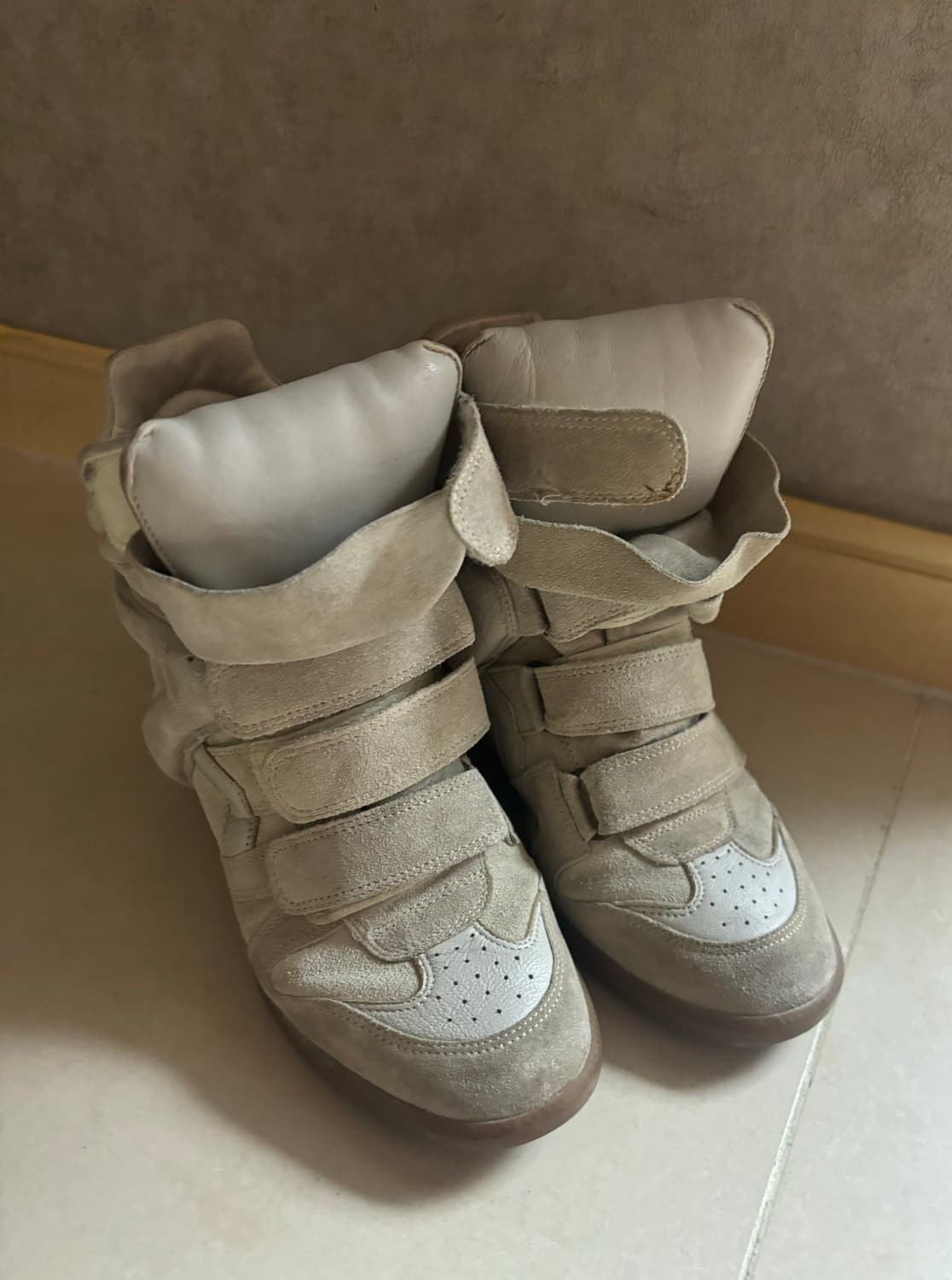 Isabel Marant high top 이자벨마랑 하이탑 스니커즈 상품이미지1