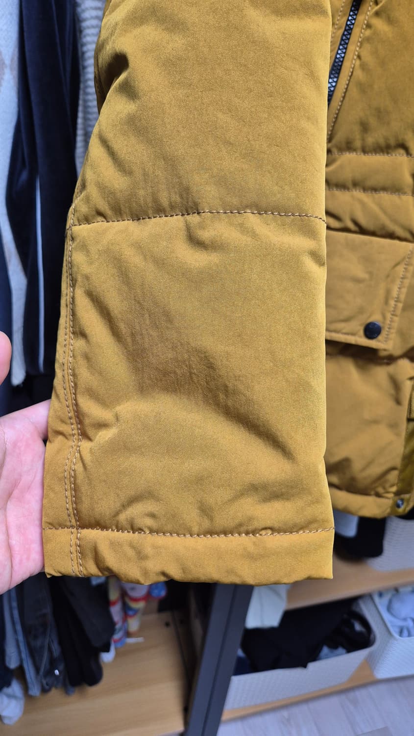 C.P. Company 남성 패딩 겨자색 상품이미지4