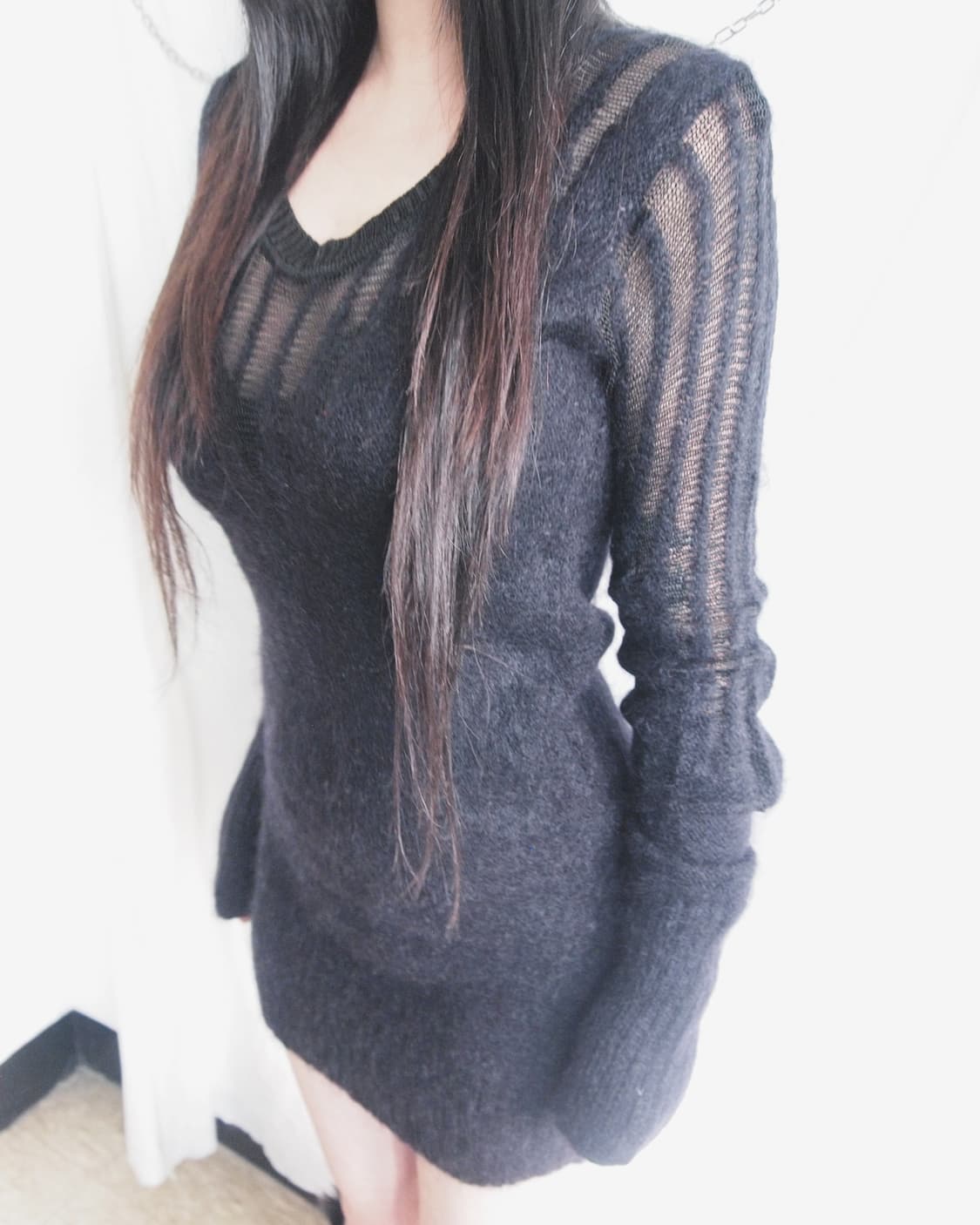 알렉산더 맥퀸 초기 그라데이션 시스루 니트 원피스 상품이미지1