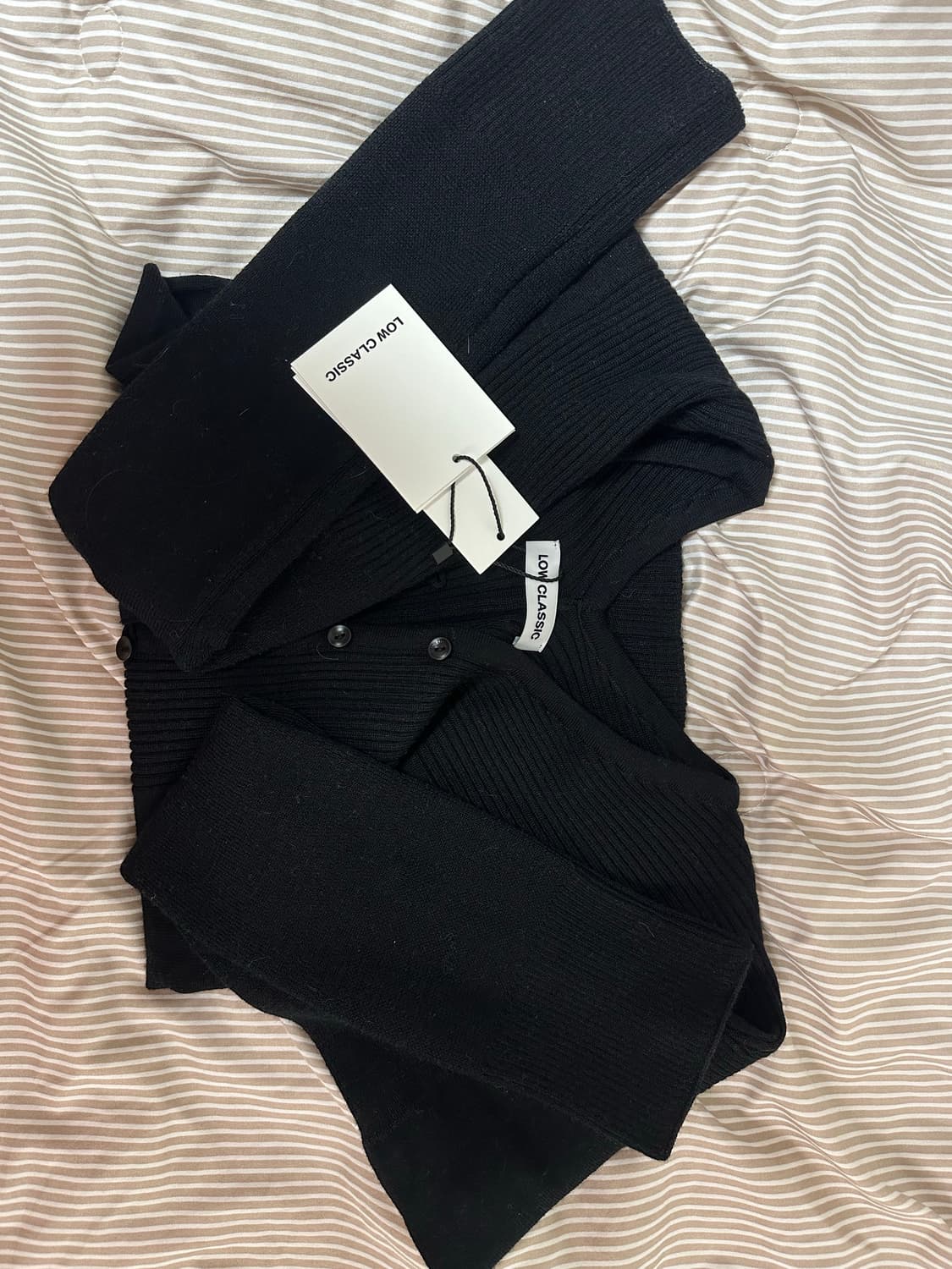 로우클래식 25FW 울 가디건 LW251KN02BK 블랙 상품이미지7