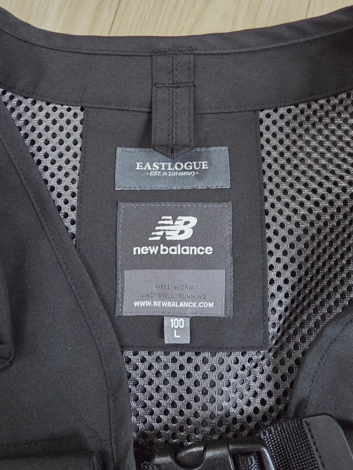 뉴발 이스트로그 조끼 상품이미지2