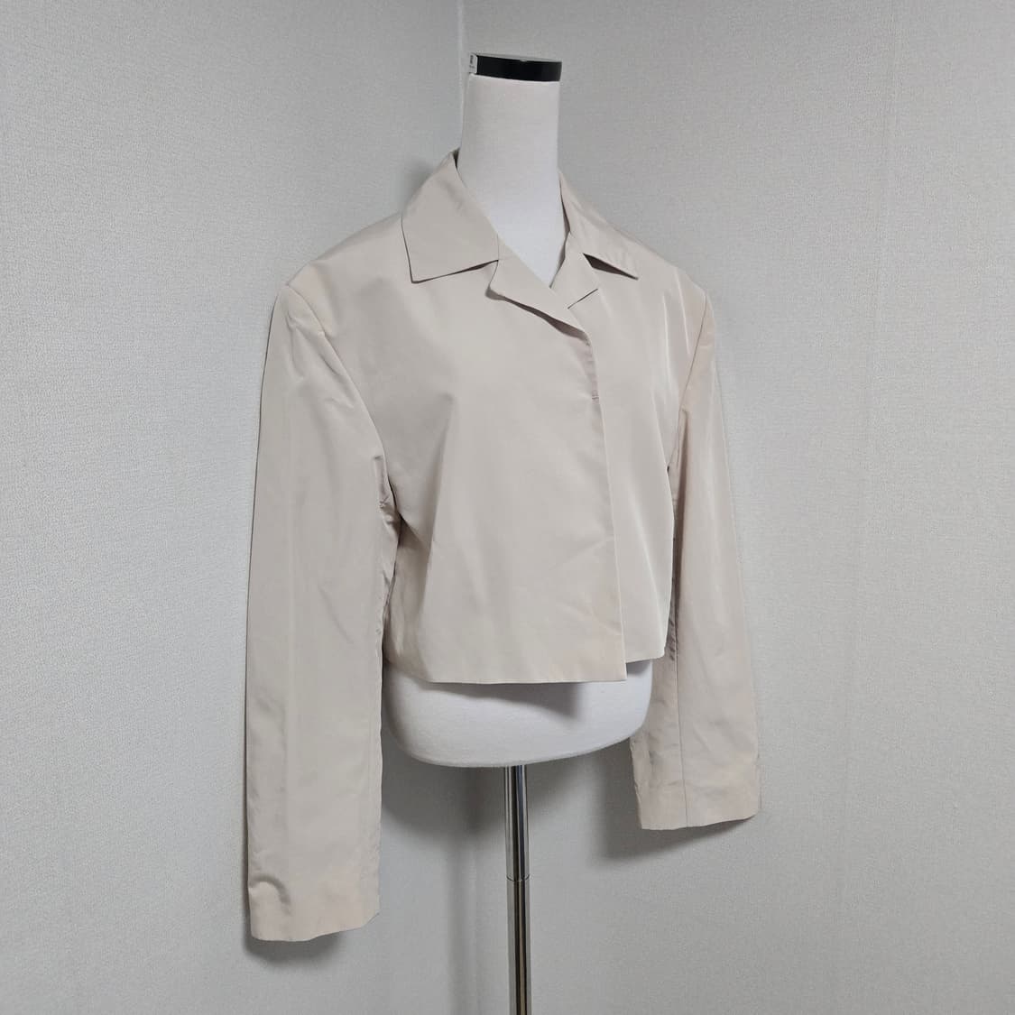 아모멘토 타프타 크롭 자켓 / 여성 자켓 / 여자 자켓  상품이미지6