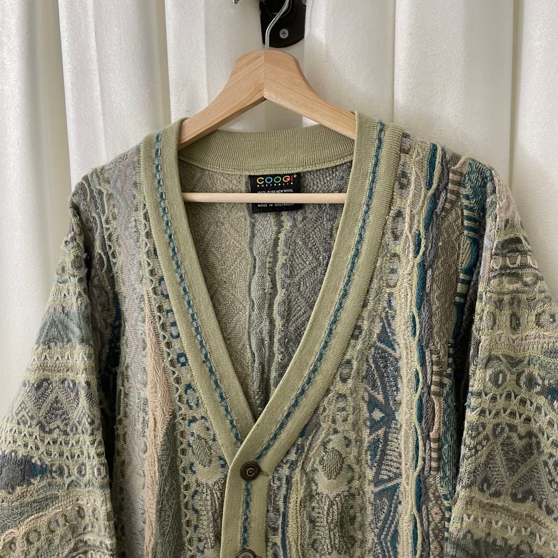 쿠지 올리브 배색 케이블 가디건 상품이미지4