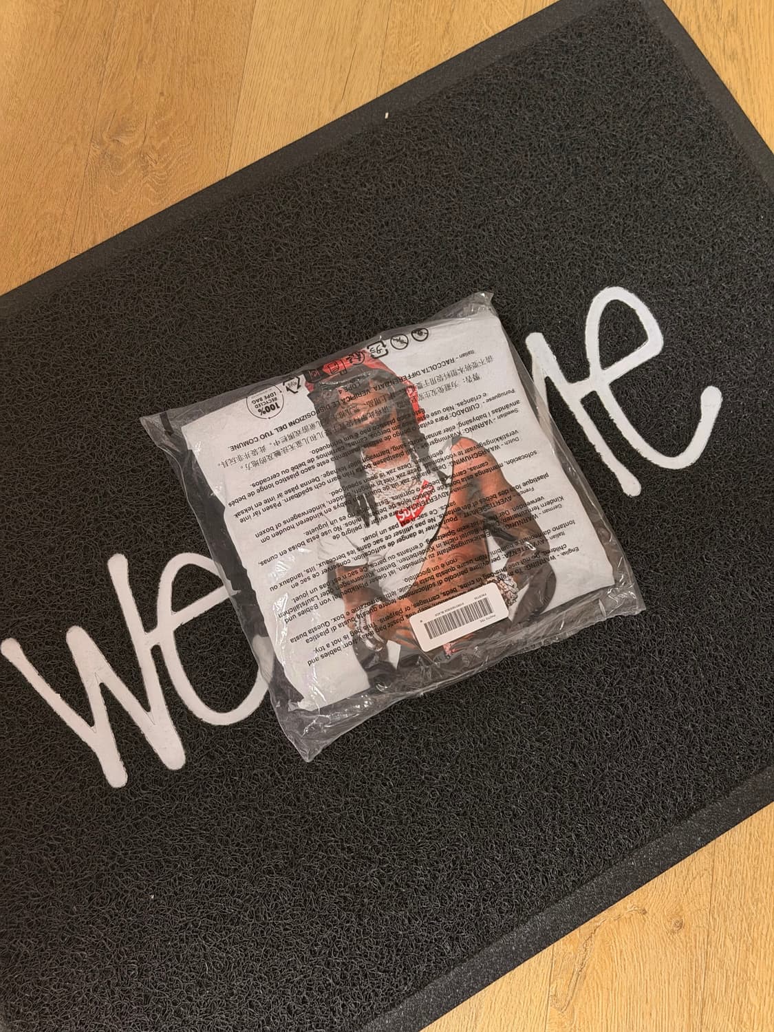 슈프림 25FW 플레이보이 카티 반팔 상품이미지1