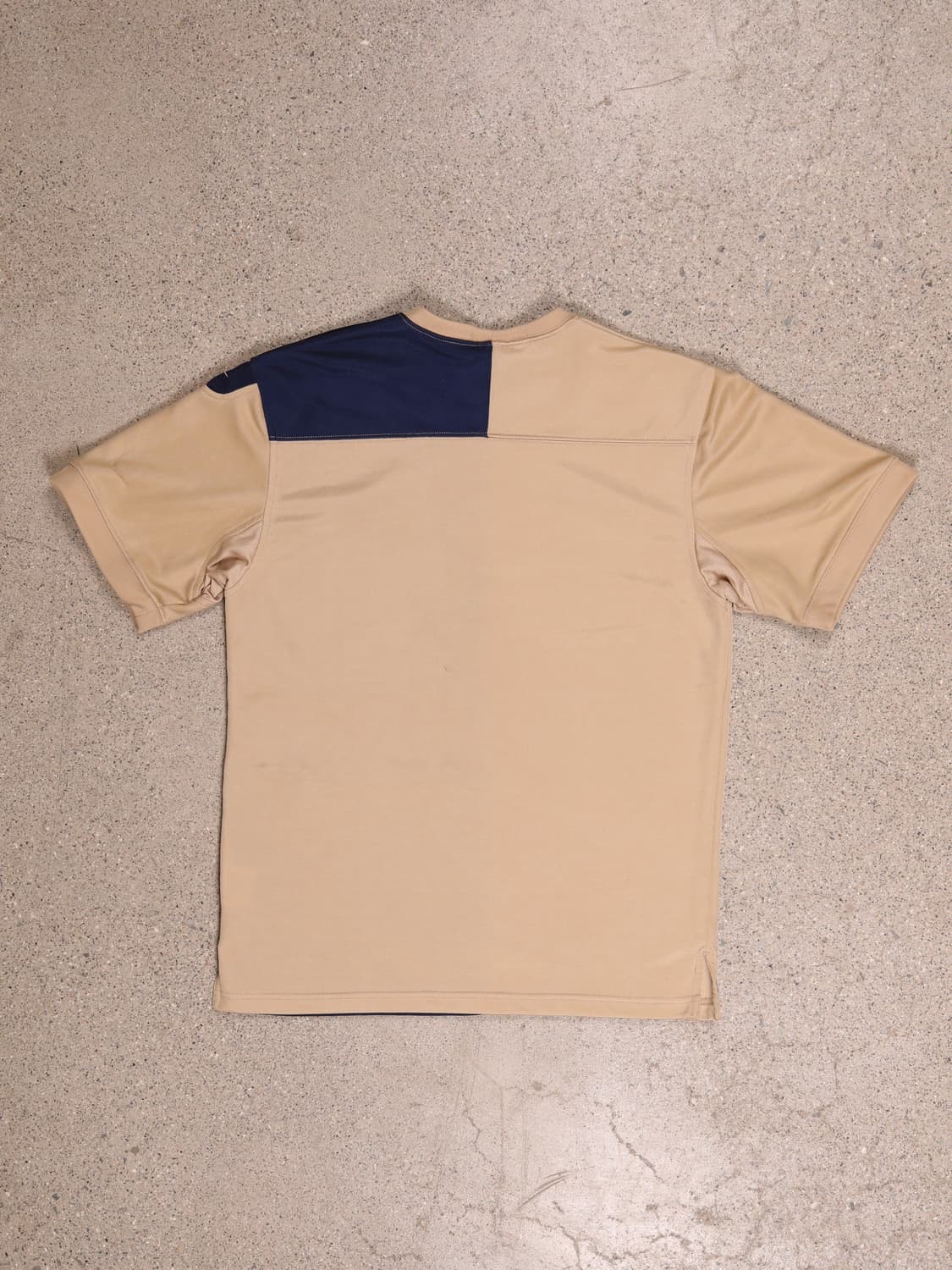 Nike Two-tone pocket mesh t-shrit 상품이미지4