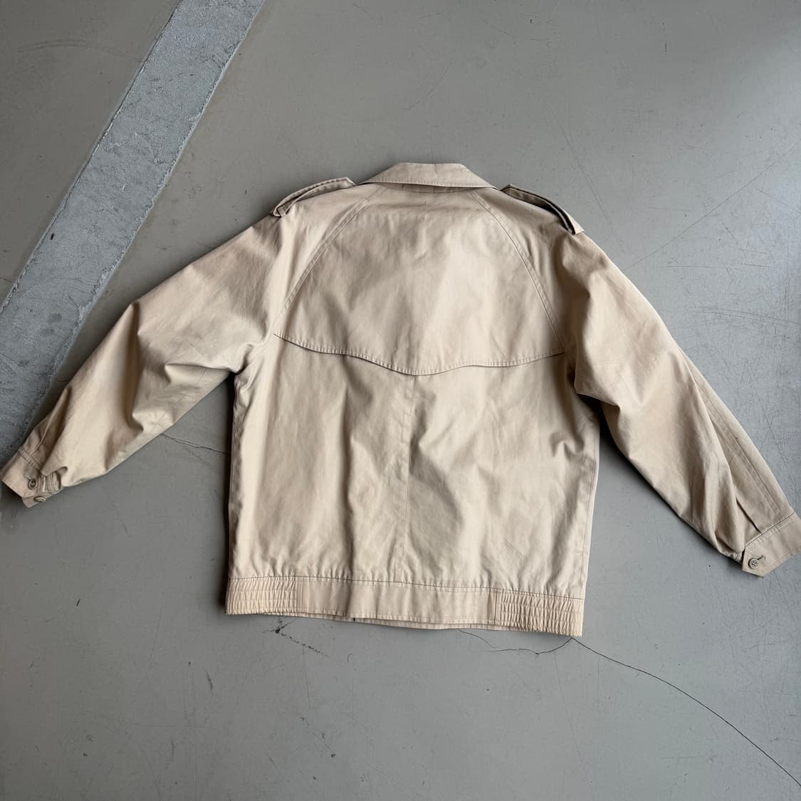 버버리 크롭 더블 트렌치 자켓 상품이미지6